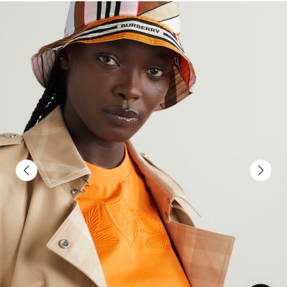 Authentic Burberry Montage print Silk  Bucket Hat - Picture 16 of 16